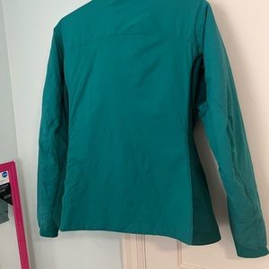 Arcteryx atom insulated jacket